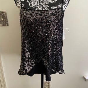NWT. Black Tank Top